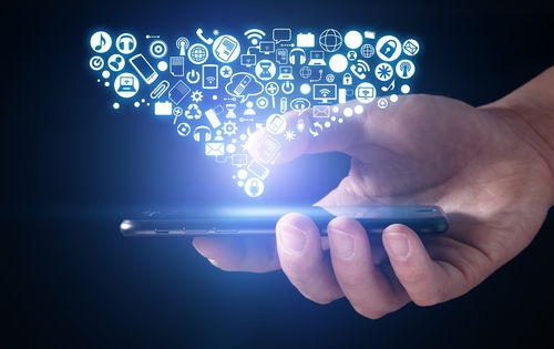 利用職務(wù)之便盜用手機(jī)號(hào)牟利，電商營(yíng)業(yè)員被判拘役